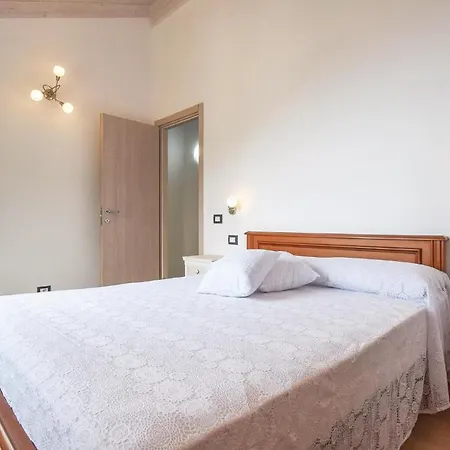 La Casa Gialla *