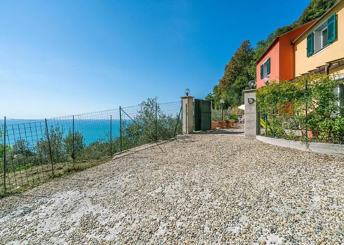 La Casa Gialla Semesterbostad *