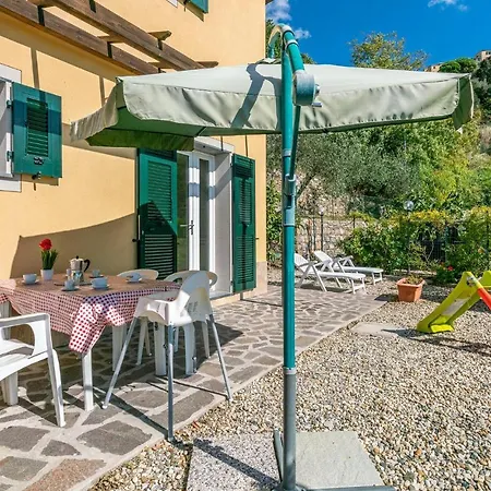 La Casa Gialla Hébergement de vacances *