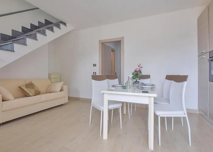 펜션 La Casa Gialla 파라무라