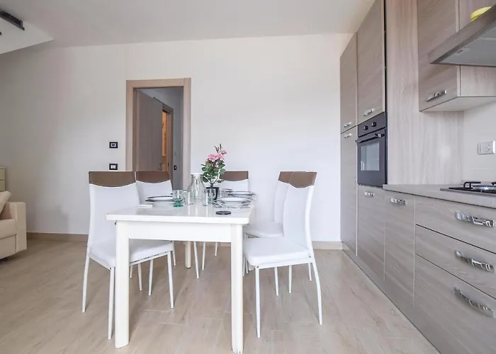 La Casa Gialla Framura